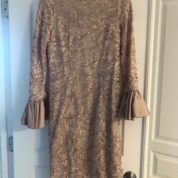 Rickie Freeman Teri Jon Bell Sleeve Sheath - Picture 4 of 8